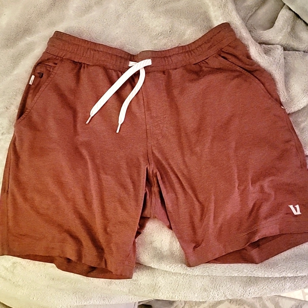 Men's Vuori Ponto Shorts